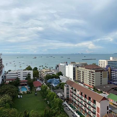 Condo Edge Central Патая Екстериор снимка