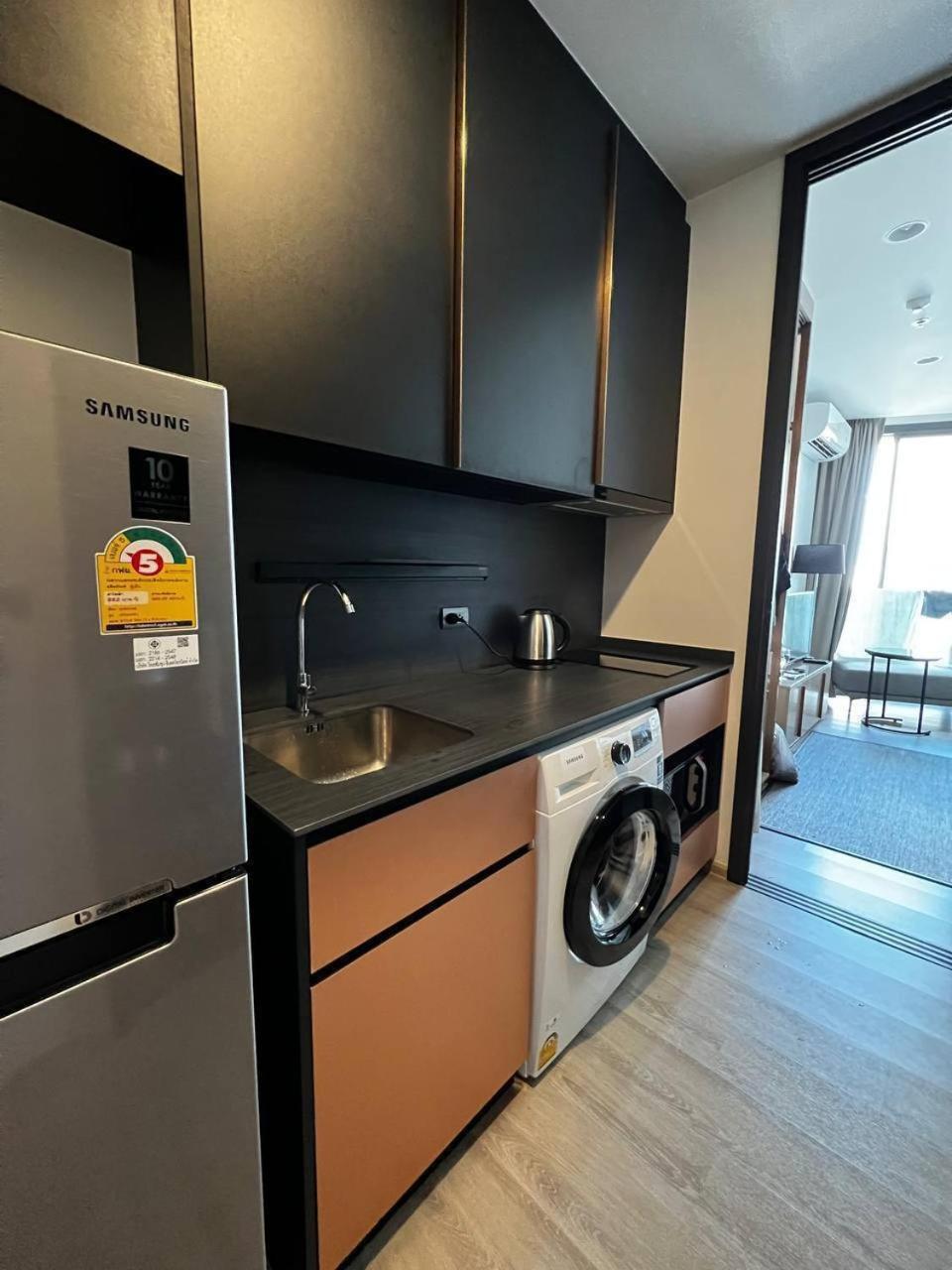 Condo Edge Central Патая Екстериор снимка