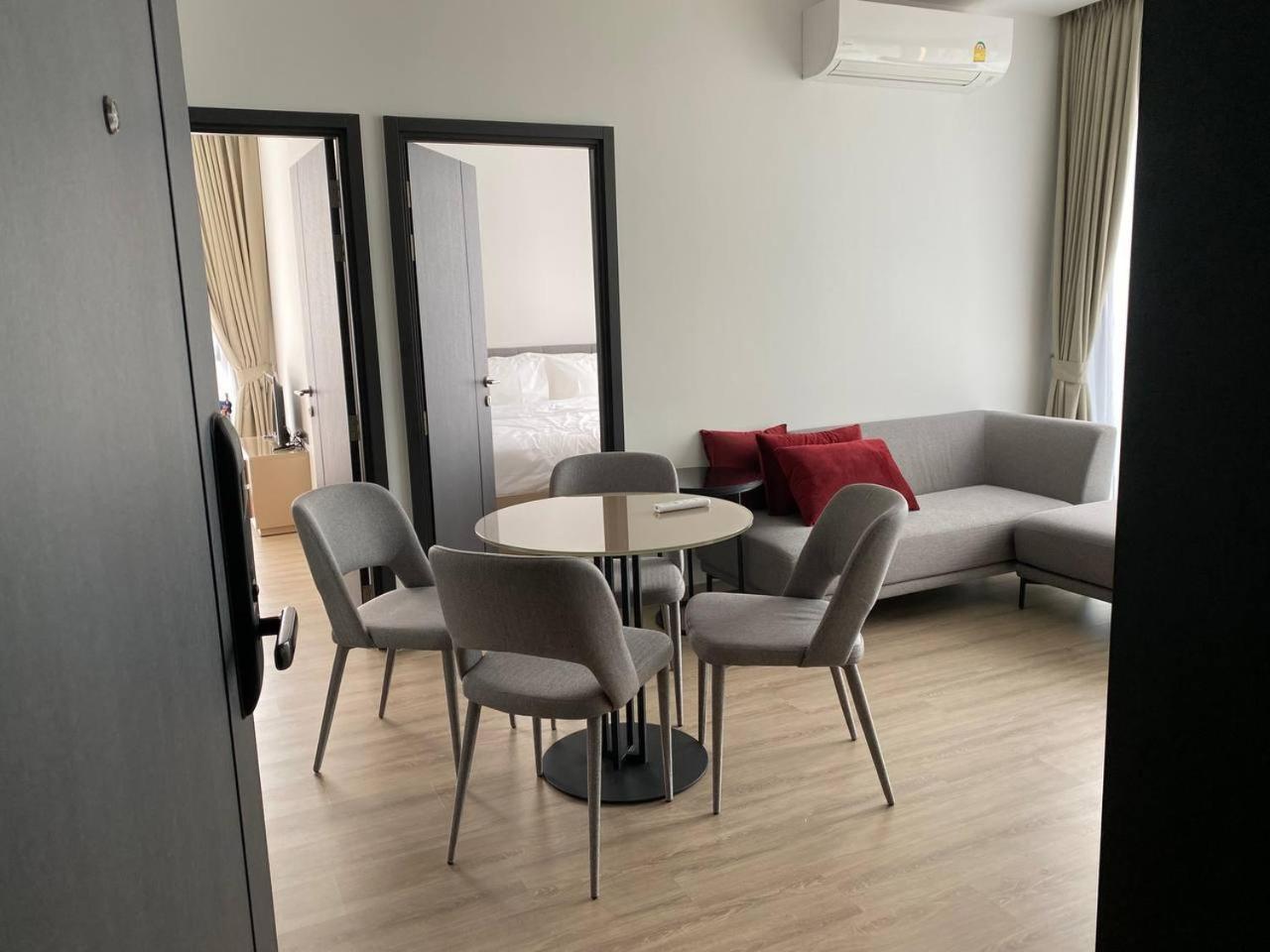 Condo Edge Central Патая Екстериор снимка